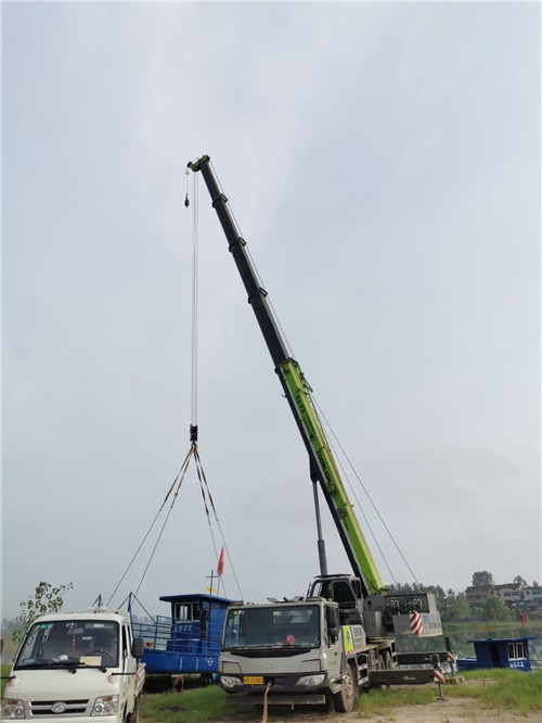 兴隆县桥梁建设吊装案例